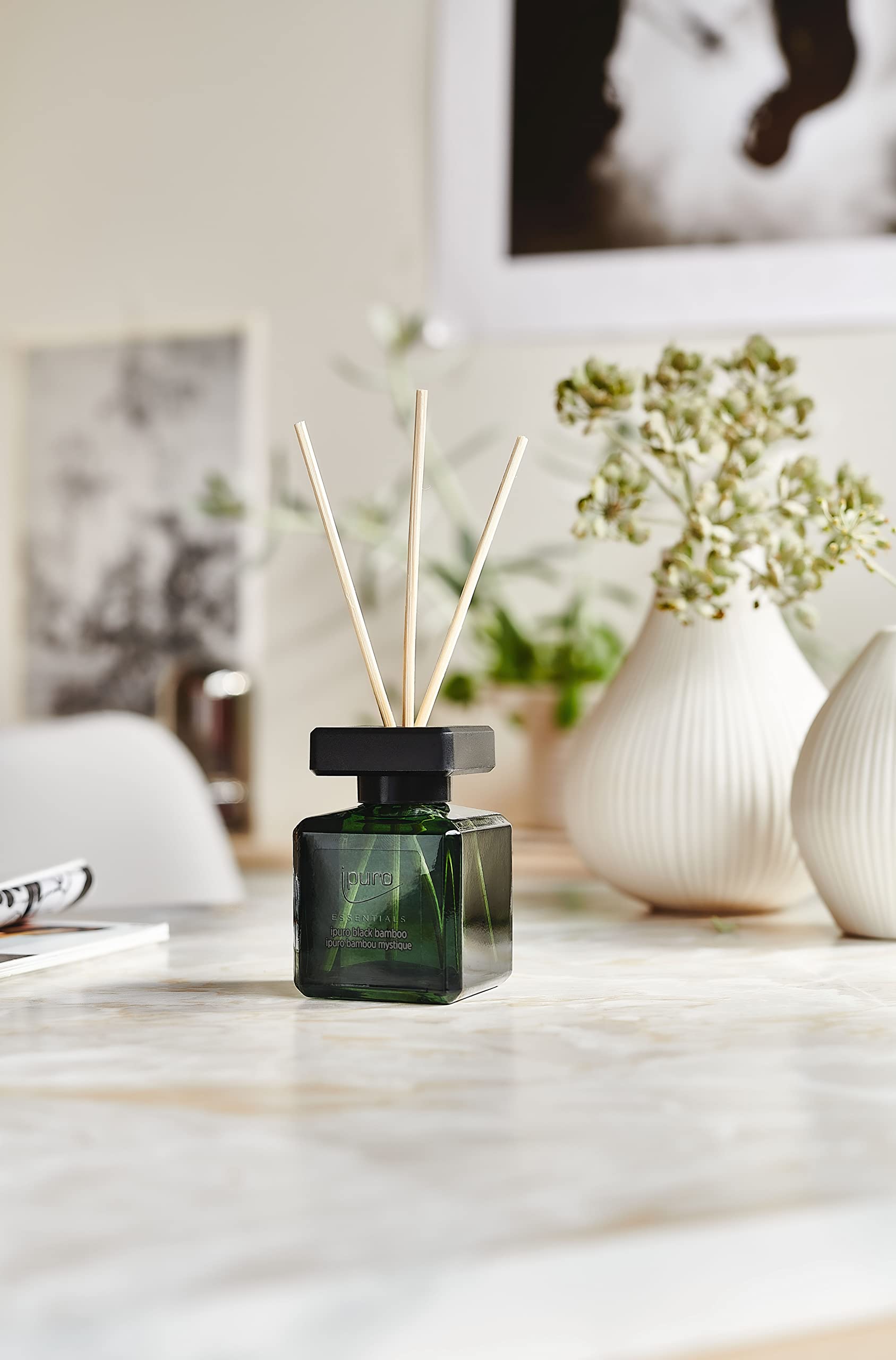 ipuro essentials parfum d'intérieur black bamboo 50ml notes de jasmin, citron, pomme, ambre, musc boisé diffuseur à bâtonnets parfum exotique et élégant pour maison ipuro essentials parfum d'intérieur black bamboo 50ml notes de jasmin, citron, pomme, ambre, musc boisé diffuseur à bâtonnets parfum exotique et élégant pour maison